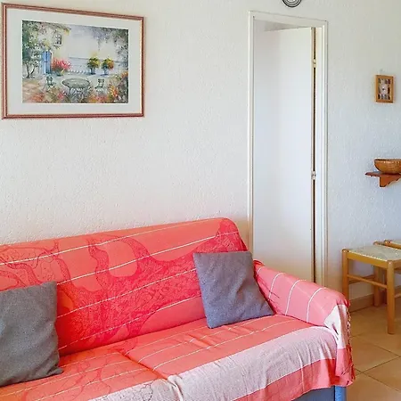 T2 Avec Terrasse A La Faviere, Proche Plages Et Commerces - Fr-1-610-20 Apartamento *